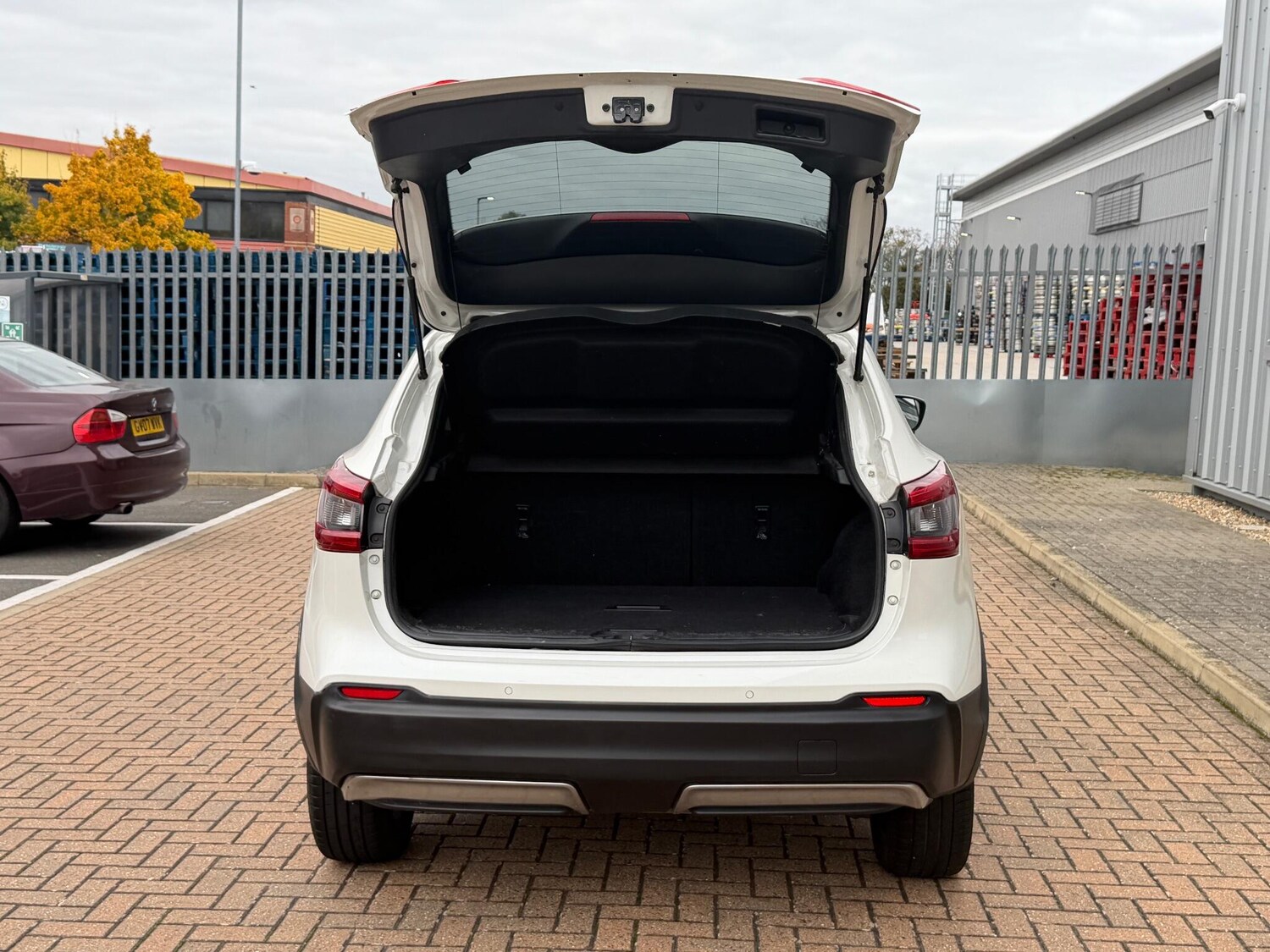 Used Nissan Qashqai 2017 for sale - 76294879: Photo 60