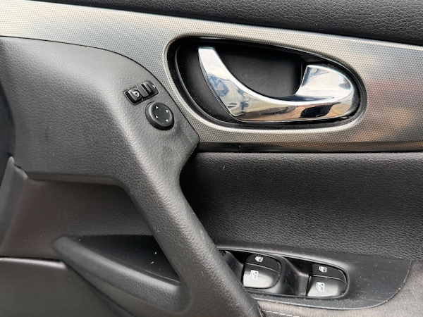 Used Nissan Qashqai 2017 for sale - 76294879: Photo 63