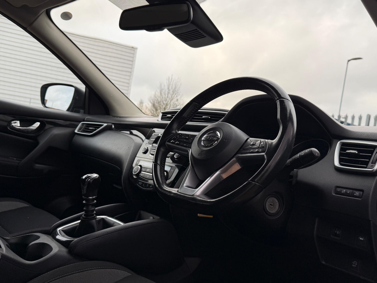 Used Nissan Qashqai 2018 for sale - 76952709: Photo 15