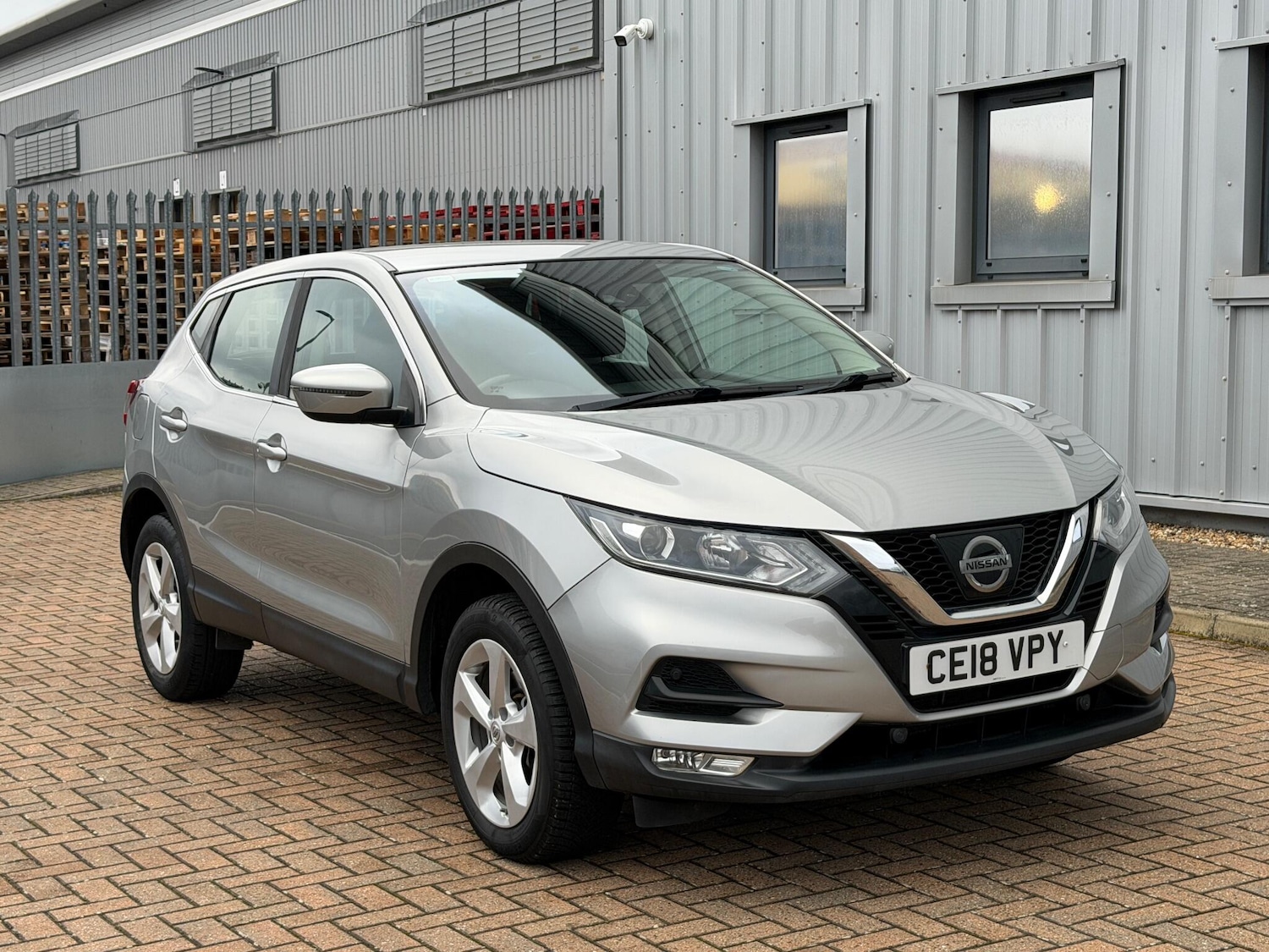 Used Nissan Qashqai 2018 for sale - 76952709: Photo 5