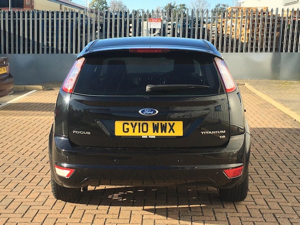 Used Ford Focus 2010 for sale - 76215529: Photo 11