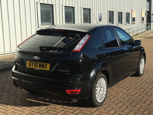 Used Ford Focus 2010 for sale - 76215529: Photo 13
