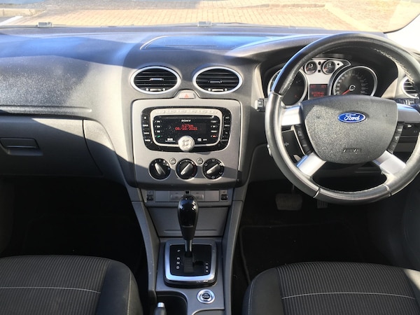 Used Ford Focus 2010 for sale - 76215529: Photo 20