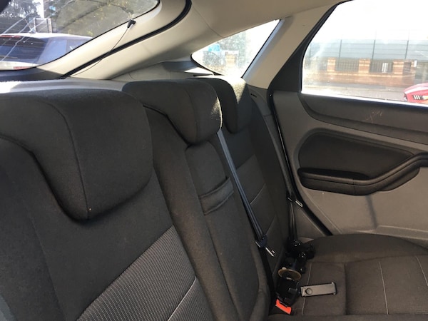 Used Ford Focus 2010 for sale - 76215529: Photo 29
