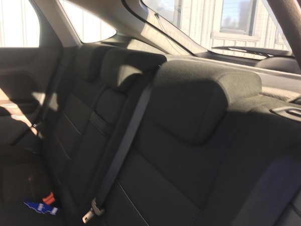 Used Ford Focus 2010 for sale - 76215529: Photo 33