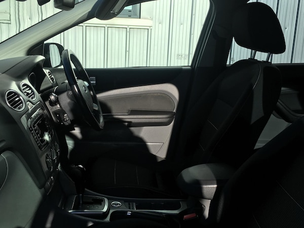 Used Ford Focus 2010 for sale - 76215529: Photo 66