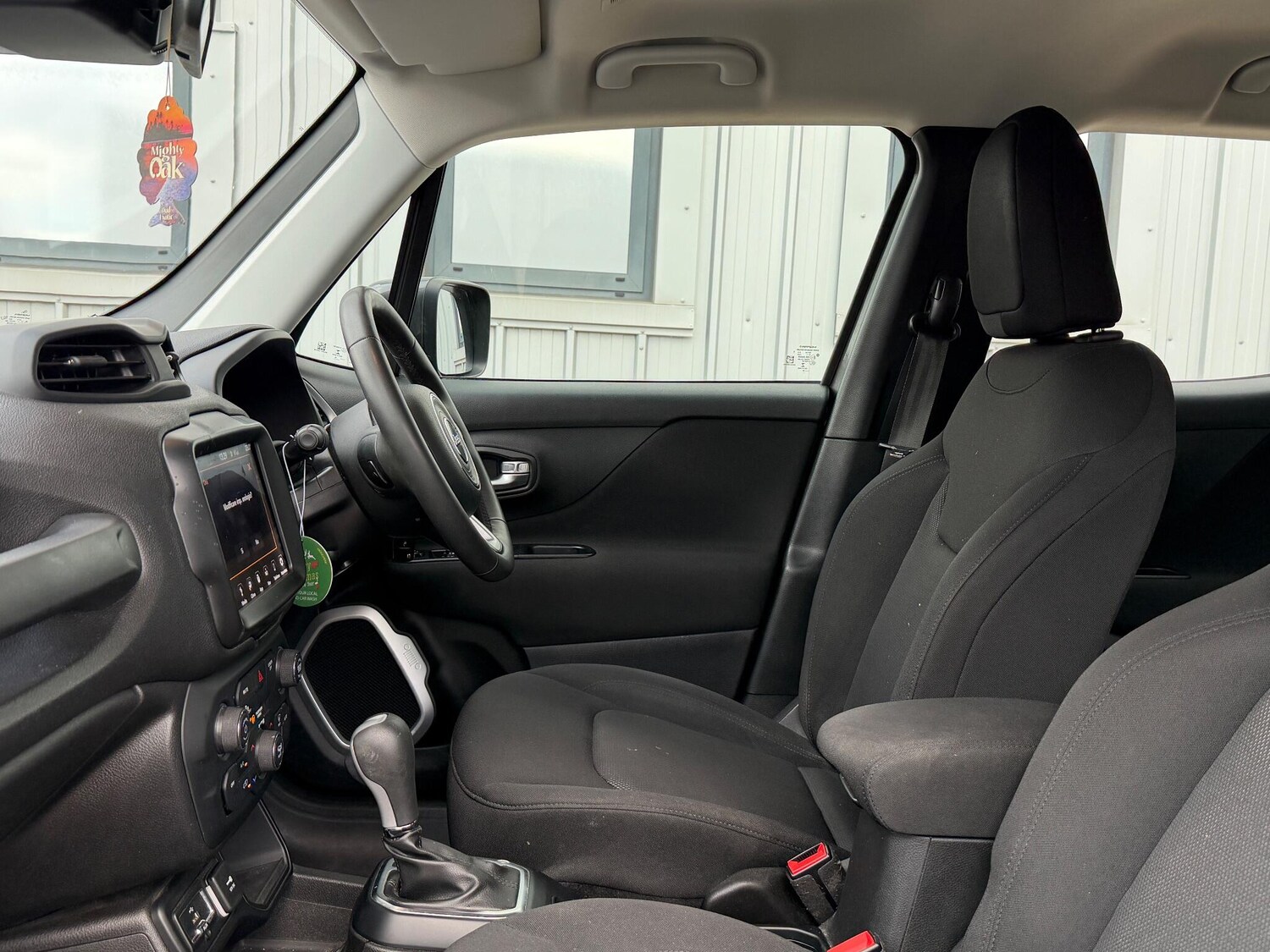 Used Jeep Renegade 2018 for sale - 76824499: Photo 48