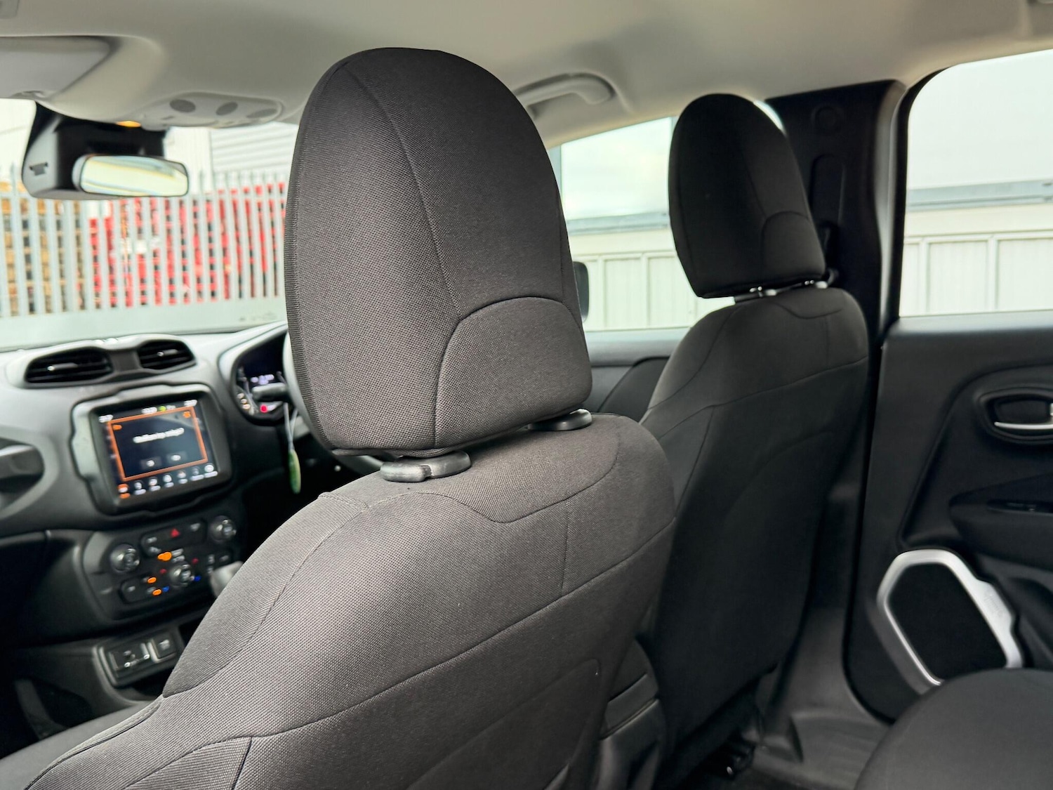 Used Jeep Renegade 2018 for sale - 76824499: Photo 51