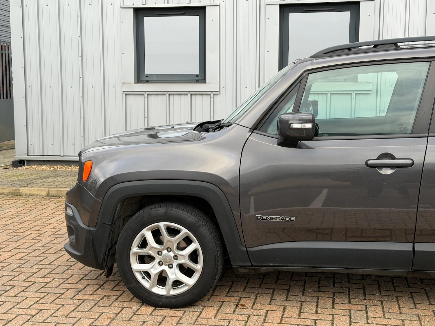 Used Jeep Renegade 2018 for sale - 76824499: Photo 9