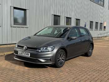 Used Volkswagen Golf 2017 for sale - 74597628: Photo