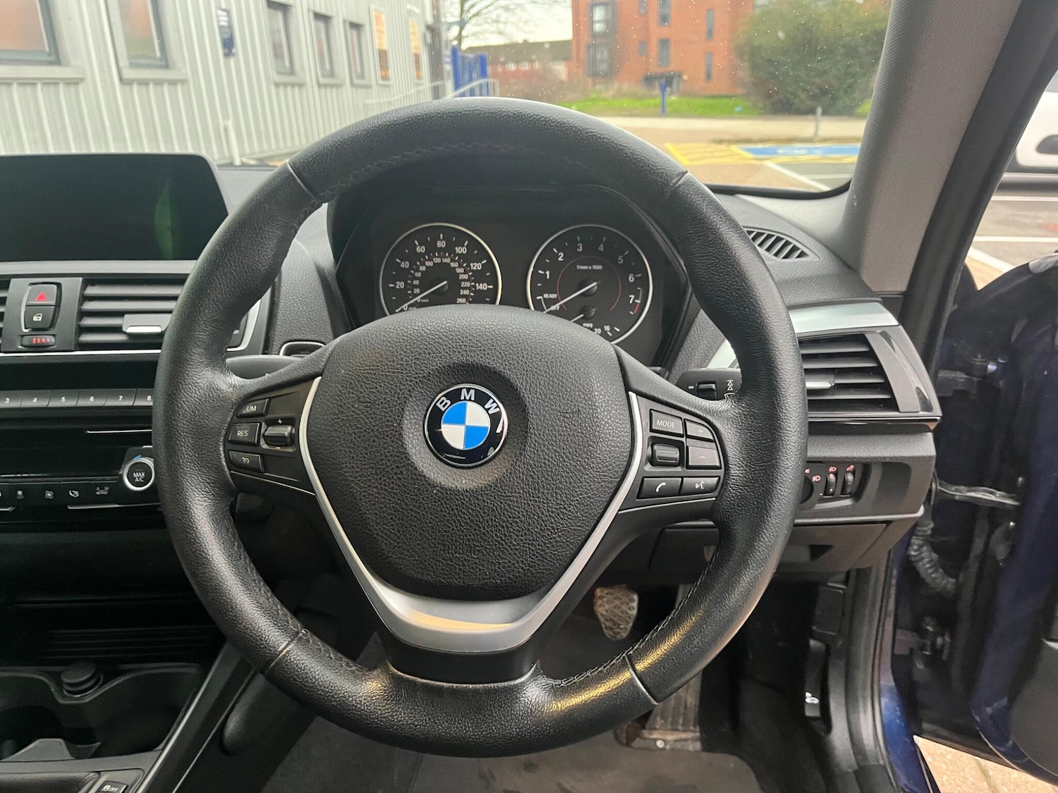 Used BMW 1 Series 2016 for sale - 77412048: Photo 60