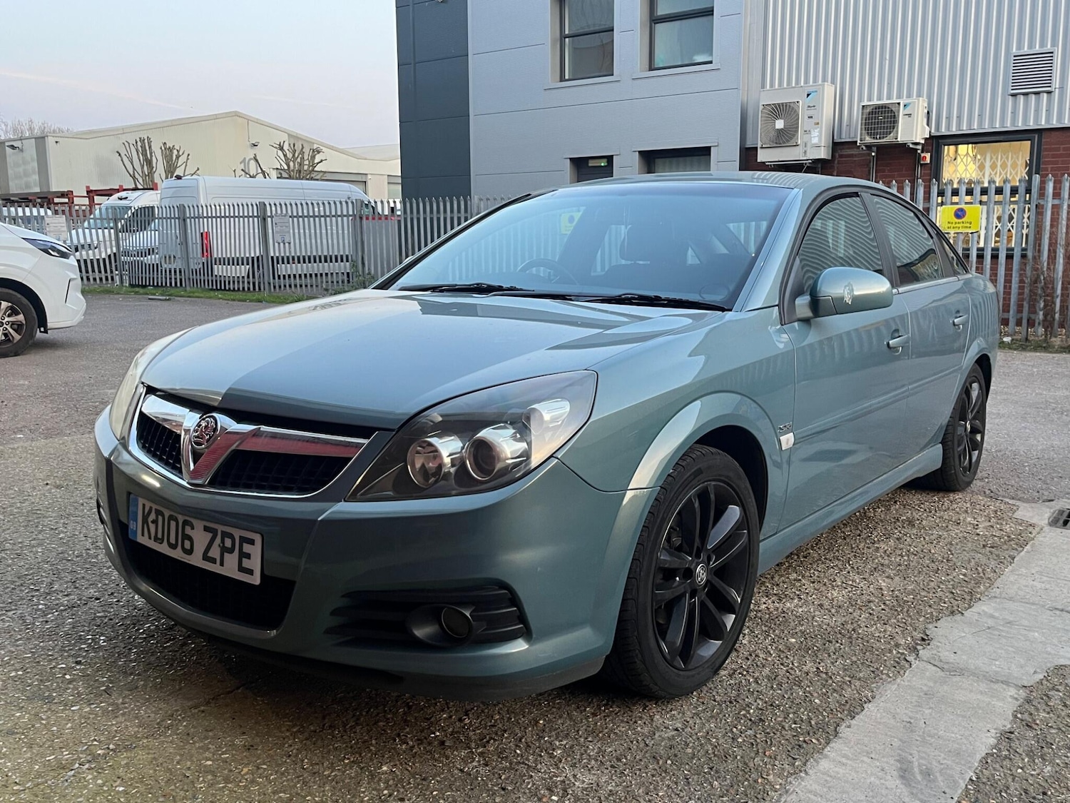 Used Vauxhall Vectra 2006 for sale - 77794409: Photo 11