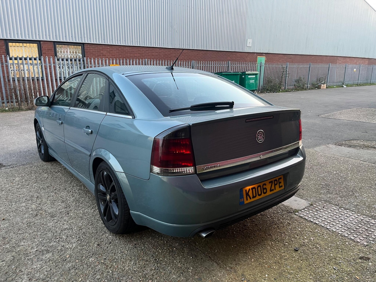 Used Vauxhall Vectra 2006 for sale - 77794409: Photo 16