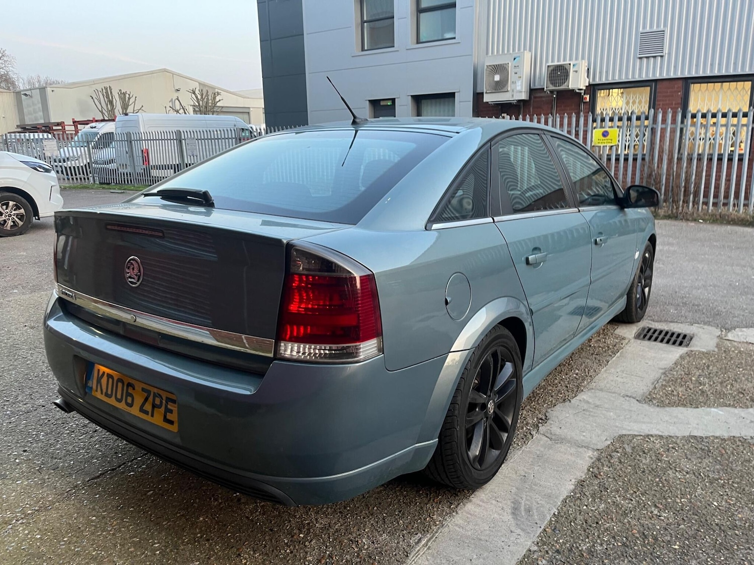 Used Vauxhall Vectra 2006 for sale - 77794409: Photo 23