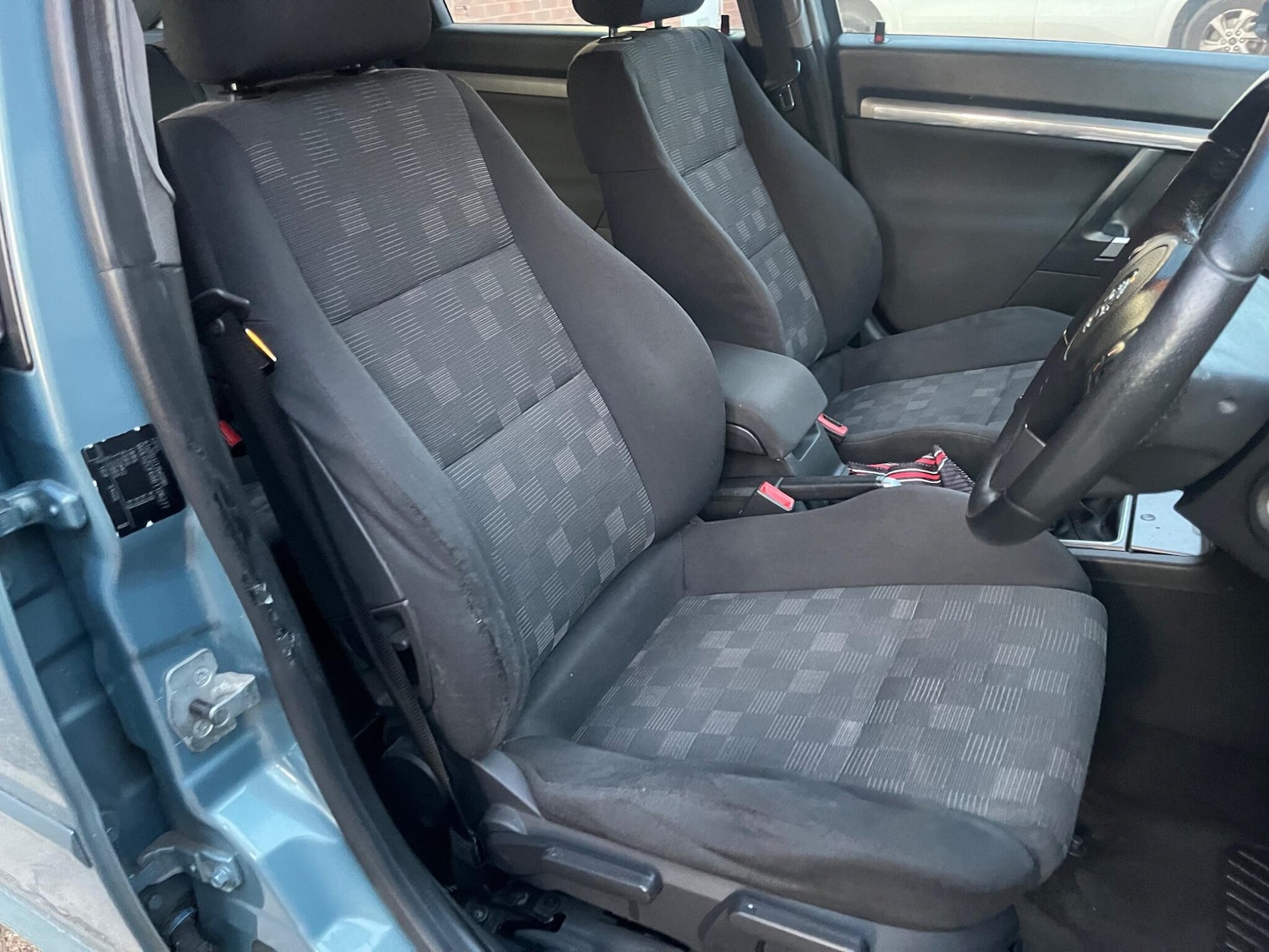 Used Vauxhall Vectra 2006 for sale - 77794409: Photo 33