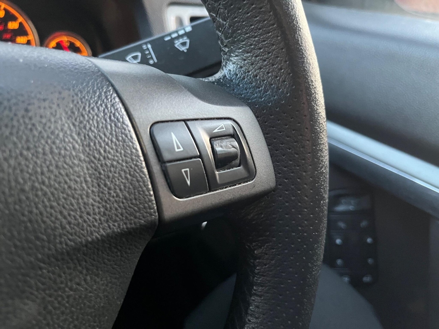 Used Vauxhall Vectra 2006 for sale - 77794409: Photo 52