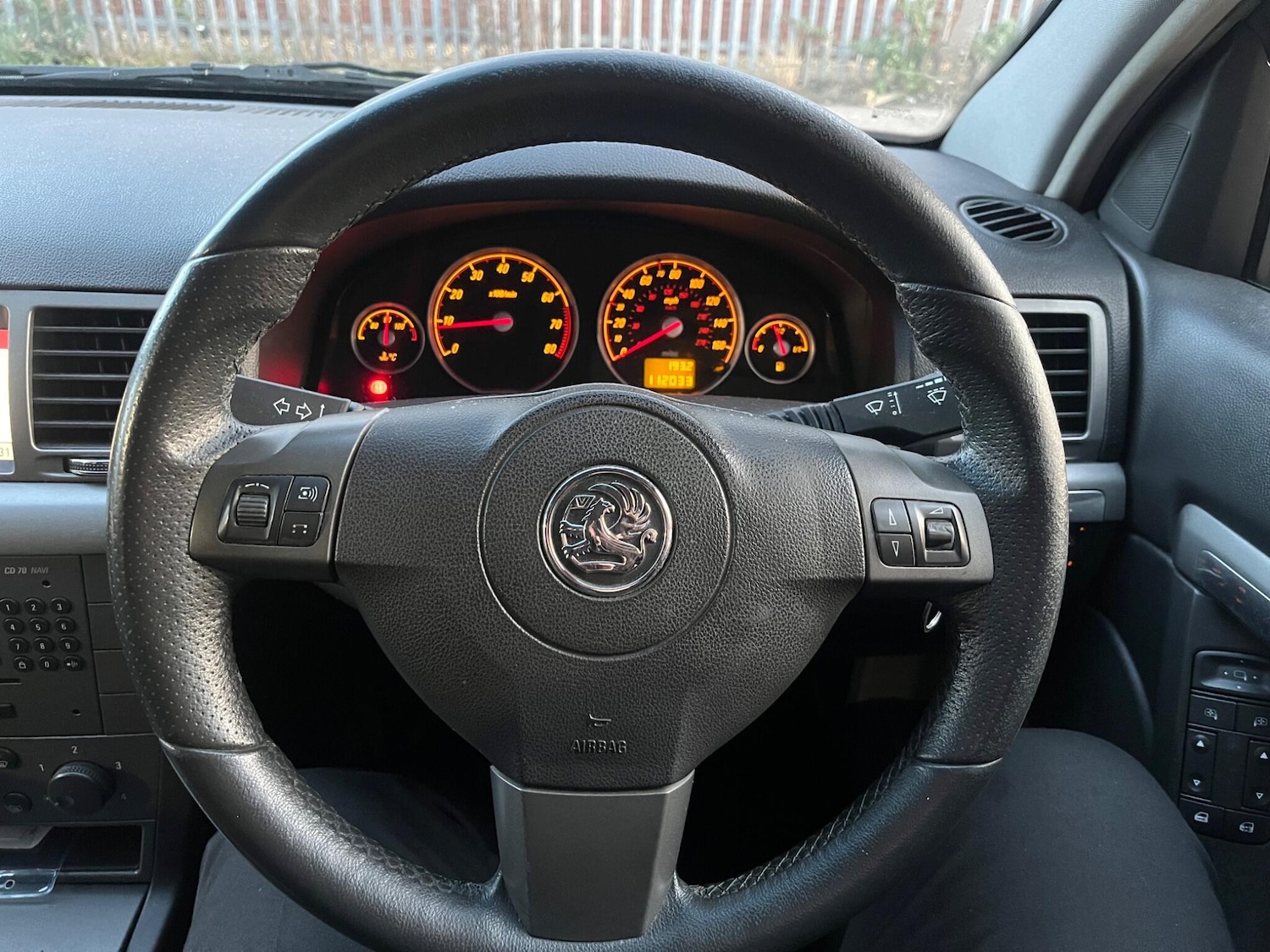 Used Vauxhall Vectra 2006 for sale - 77794409: Photo 70