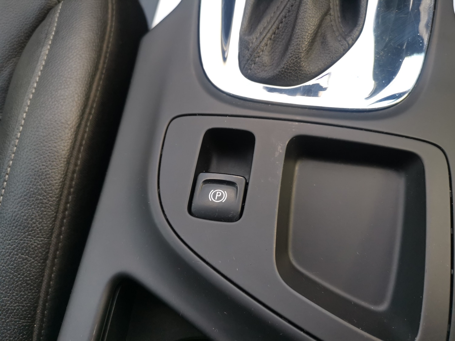 Used Vauxhall Insignia 2015 for sale - 77033143: Photo 25