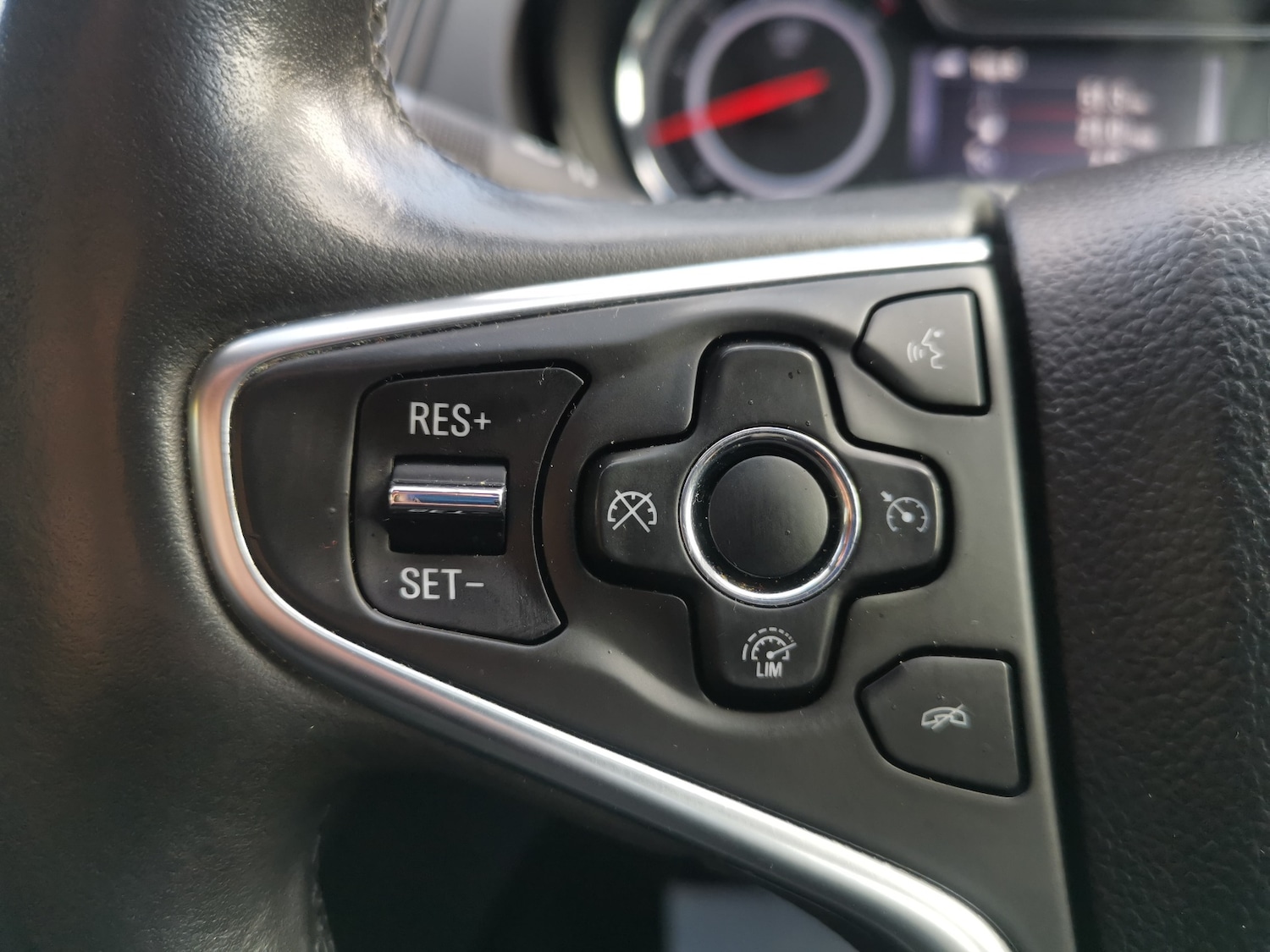 Used Vauxhall Insignia 2015 for sale - 77033143: Photo 26