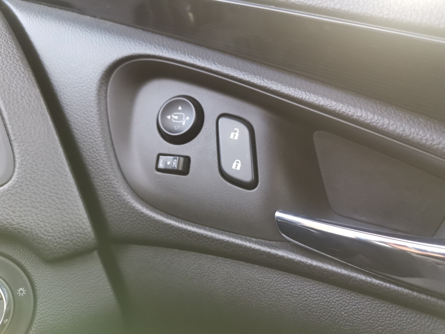 Used Vauxhall Insignia 2015 for sale - 77033143: Photo 29