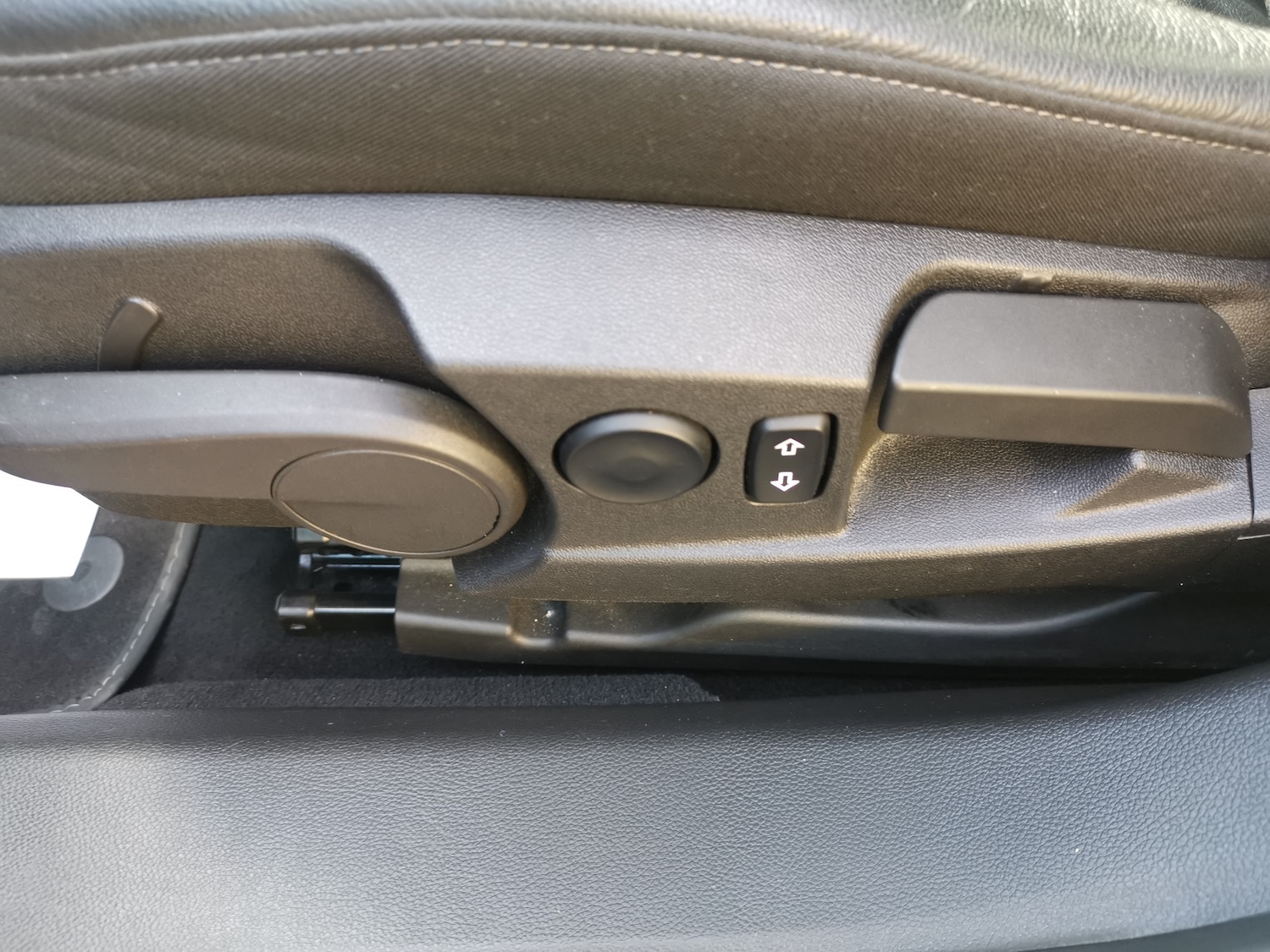 Used Vauxhall Insignia 2015 for sale - 77033143: Photo 33