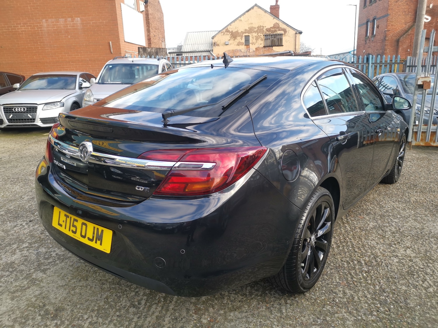 Used Vauxhall Insignia 2015 for sale - 77033143: Photo 9