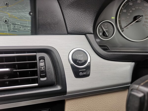 Used BMW 5 Series 2013 for sale - 76316665: Photo 60