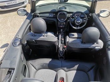 Used MINI Convertible 2017 for sale - 78355703: Photo