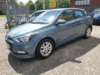 Used Hyundai i20 2016 for sale - 78553107: Photo