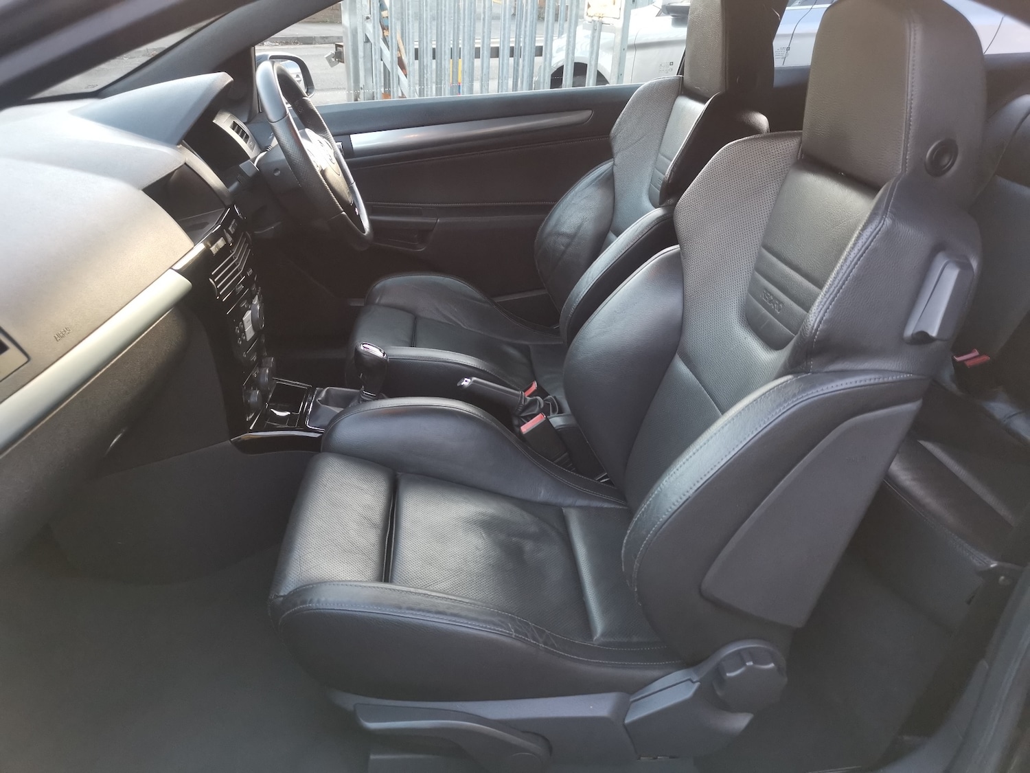 Used Vauxhall Astra 2009 for sale - 75909109: Photo 27