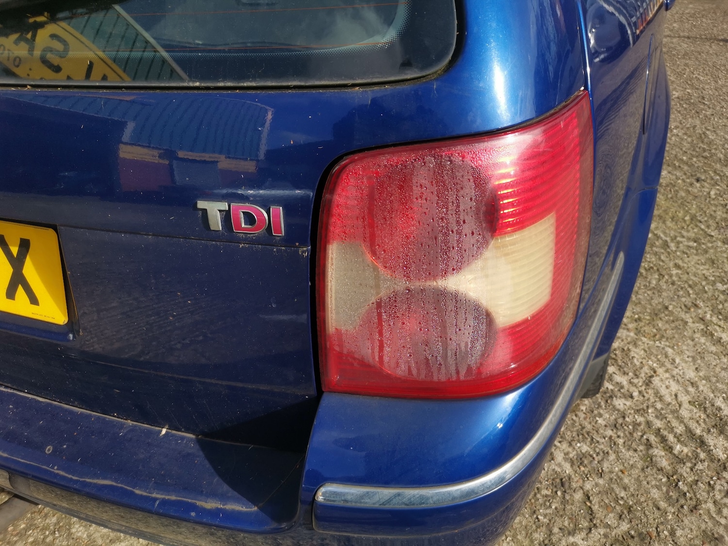 Used Volkswagen Passat 2004 for sale - 77663718: Photo 9