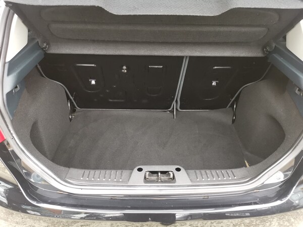 Used Ford Fiesta 2011 for sale - 76078892: Photo 15