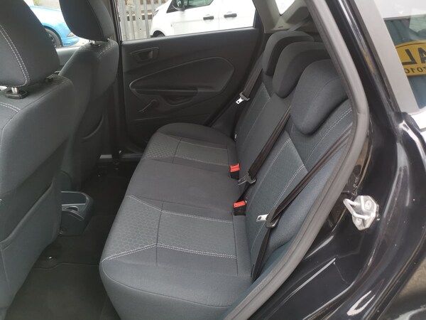 Used Ford Fiesta 2011 for sale - 76078892: Photo 17
