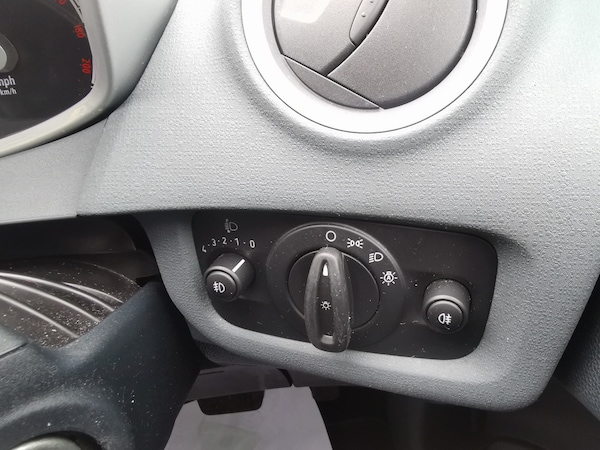 Used Ford Fiesta 2011 for sale - 76078892: Photo 18