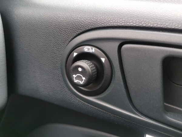 Used Ford Fiesta 2011 for sale - 76078892: Photo 19