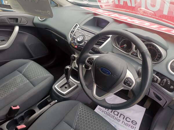 Used Ford Fiesta 2011 for sale - 76078892: Photo 2