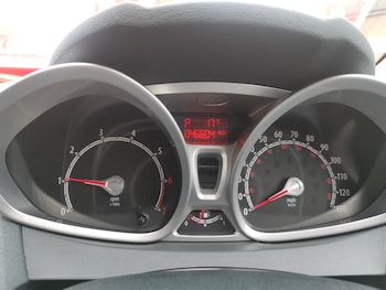 Used Ford Fiesta 2011 for sale - 76078892: Photo