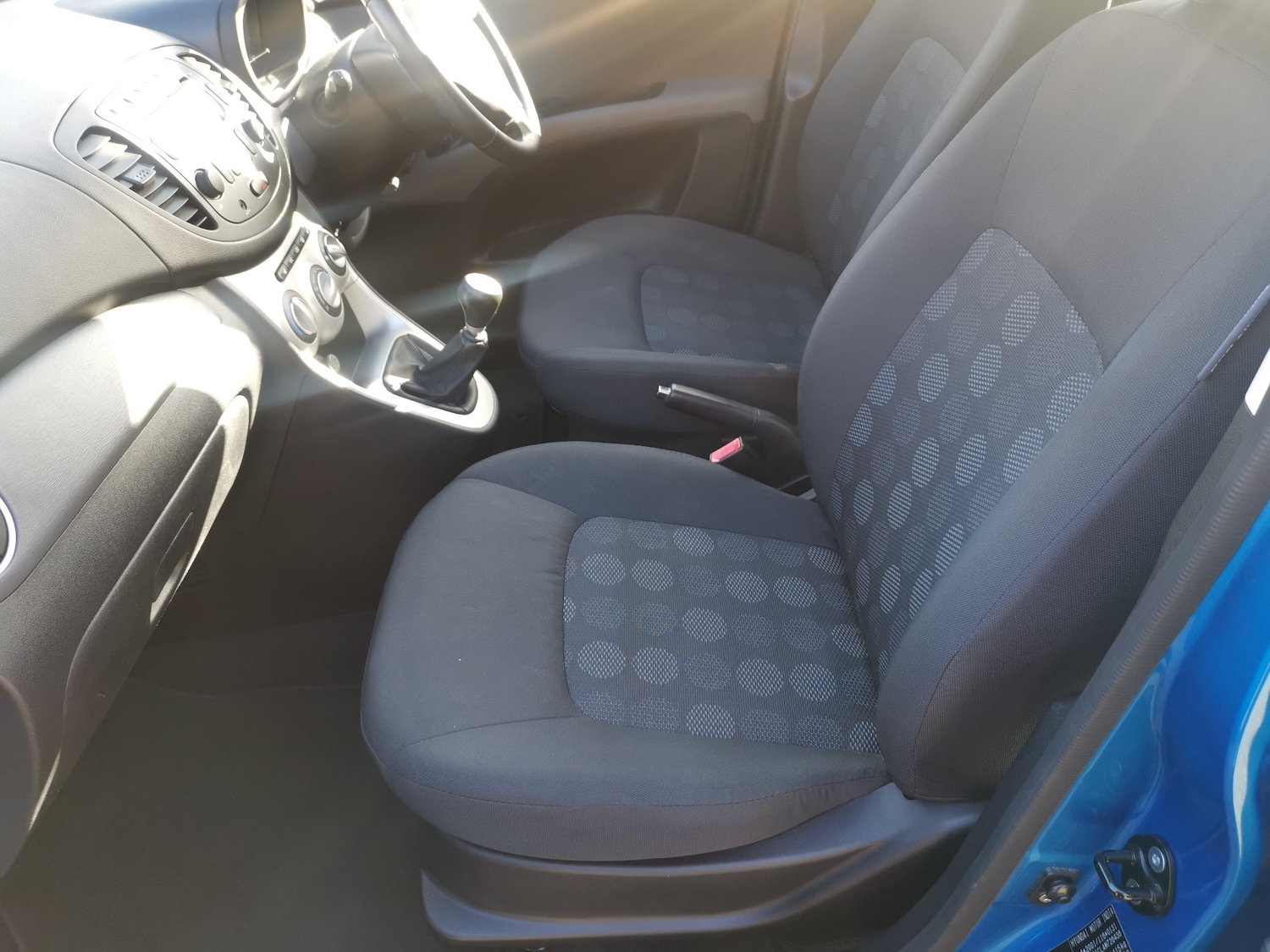 Used Hyundai i10 2011 for sale - 77890095: Photo 20