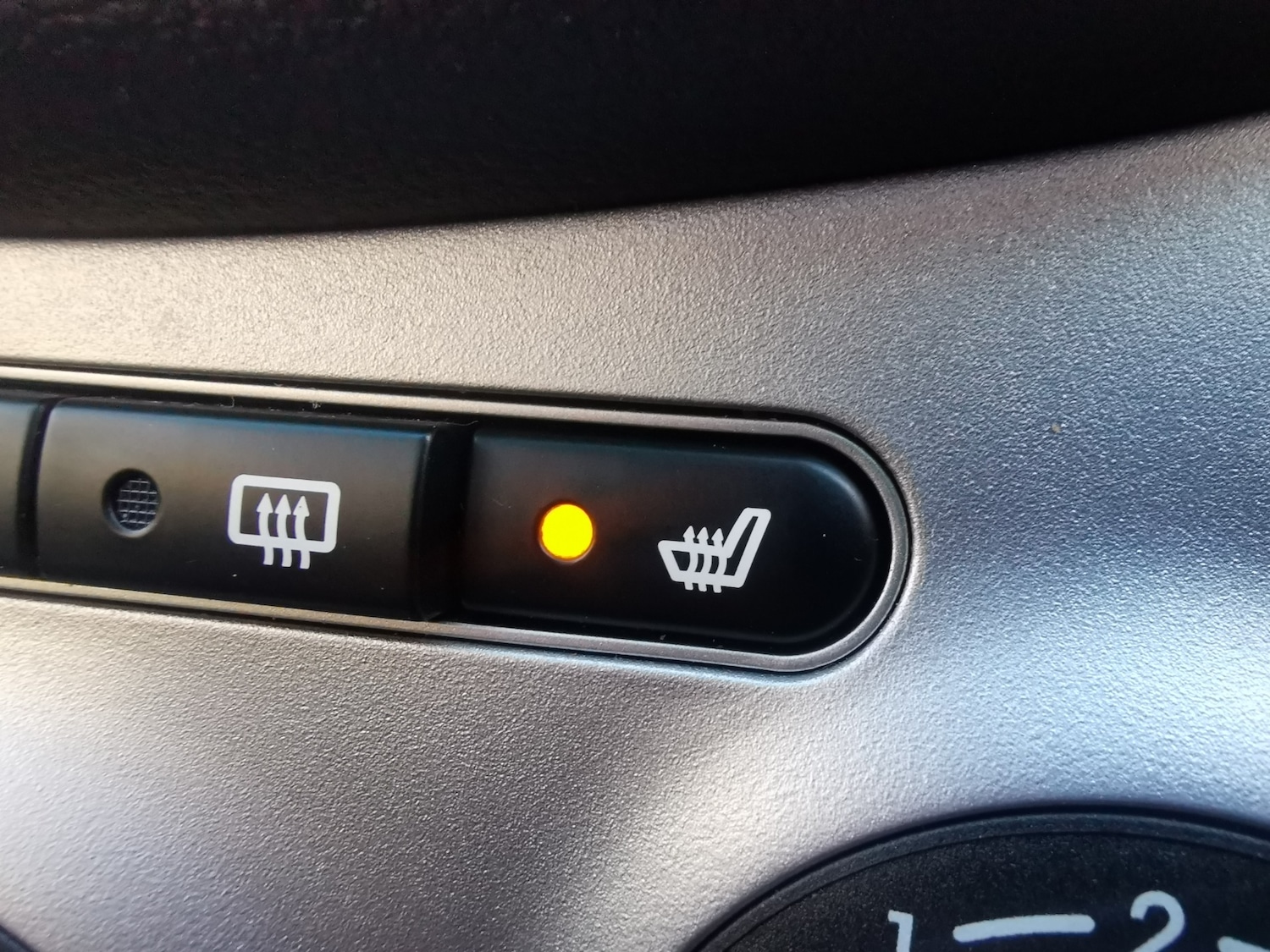 Used Hyundai i10 2011 for sale - 77890095: Photo 22