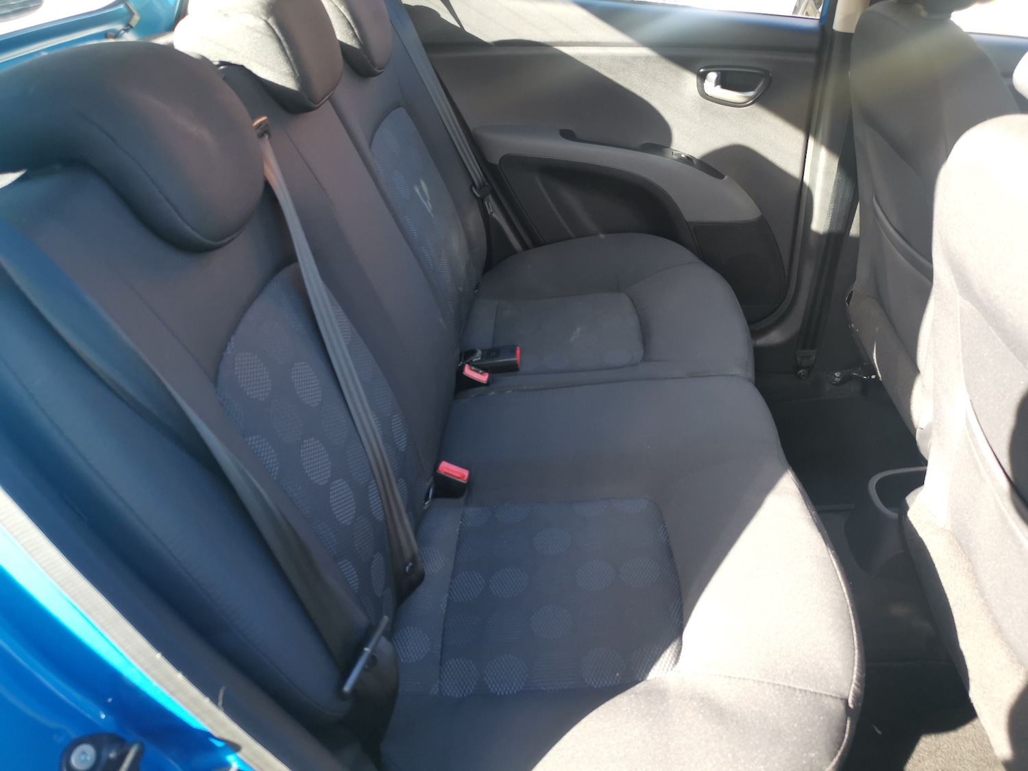 Used Hyundai i10 2011 for sale - 77890095: Photo 27