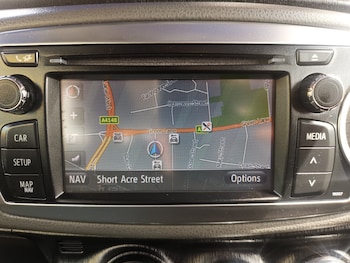 Used Toyota Yaris 2012 for sale - 78611079: Photo