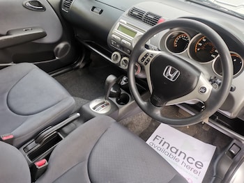 Used Honda Jazz 2008 for sale - 76519500: Photo