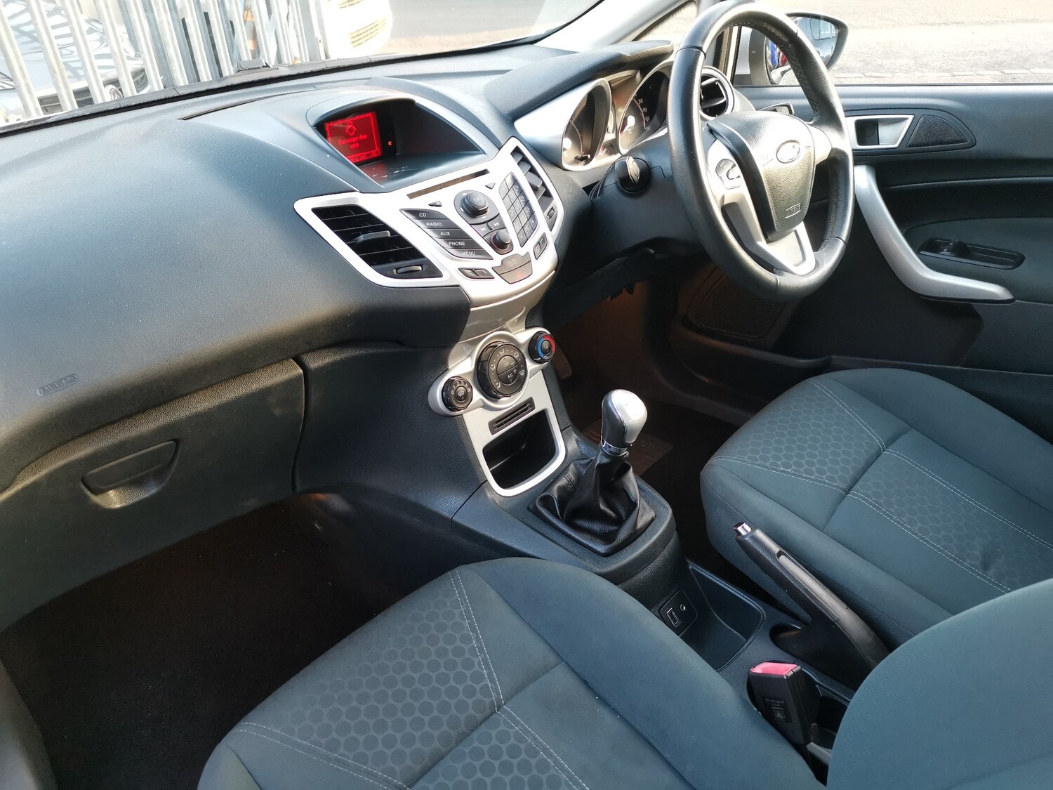 Used Ford Fiesta 2012 for sale - 76519510: Photo 17