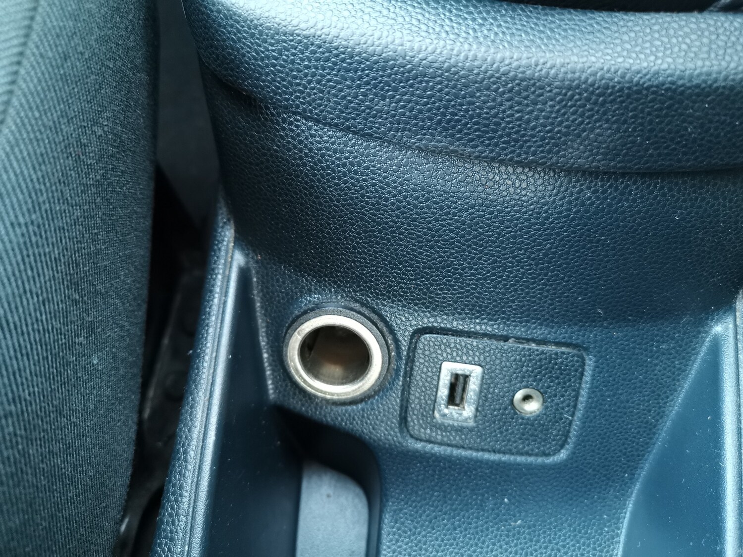 Used Ford Fiesta 2012 for sale - 76519510: Photo 21