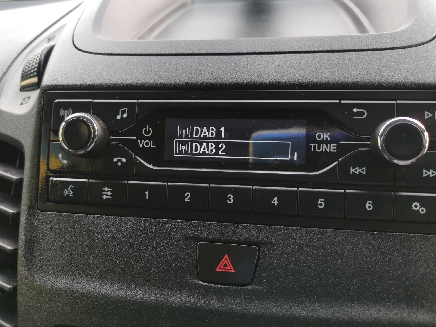 Used Ford Transit Connect 2020 for sale - 75946853: Photo 14