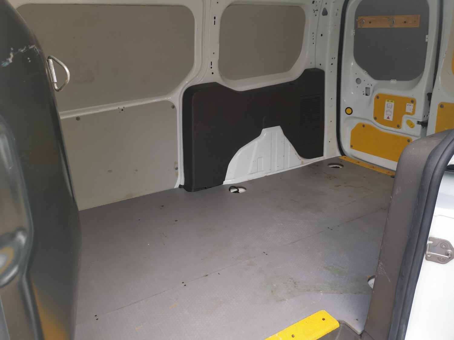 Used Ford Transit Connect 2020 for sale - 75946853: Photo 18