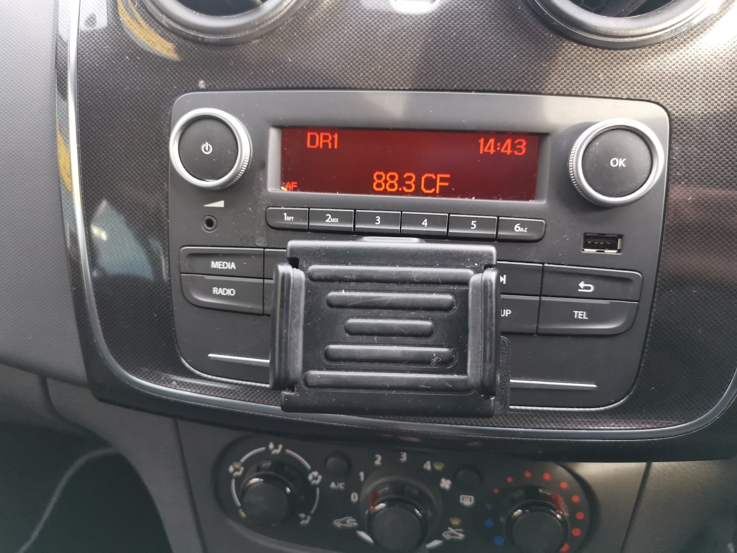 Used Dacia Sandero 2020 for sale - 76437322: Photo 15