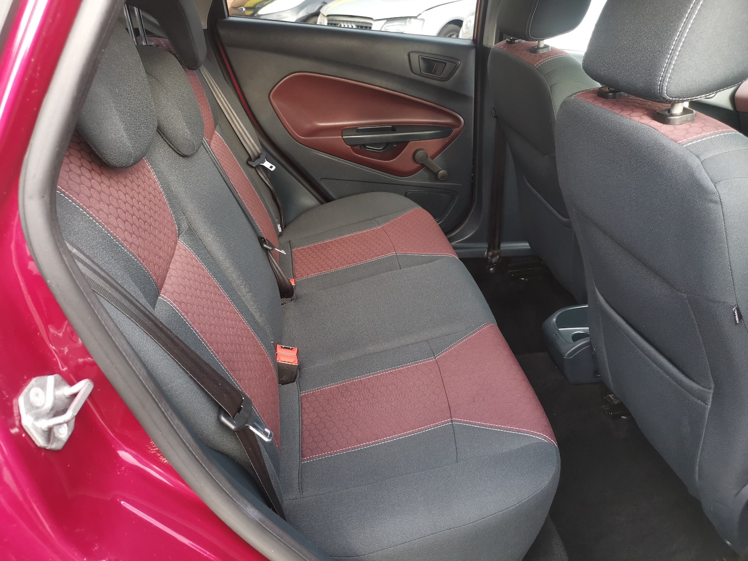 Used Ford Fiesta 2010 for sale - 76534071: Photo 16