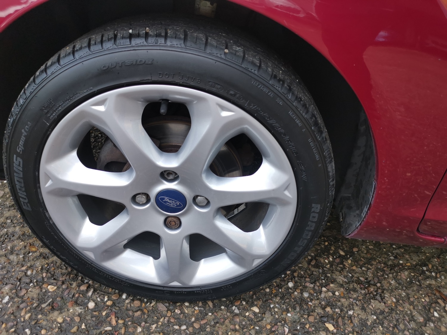 Used Ford Fiesta 2010 for sale - 76534071: Photo 39