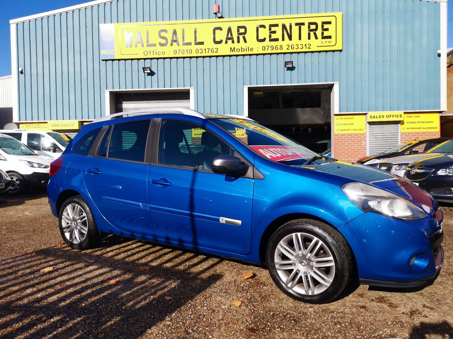Used Renault Clio 2011 for sale - 76316673: Photo 10